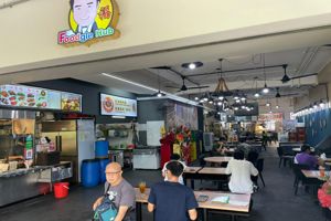 Crowded big Coffeeshop stall in Bukit Botak beside Sheng Siong for lease