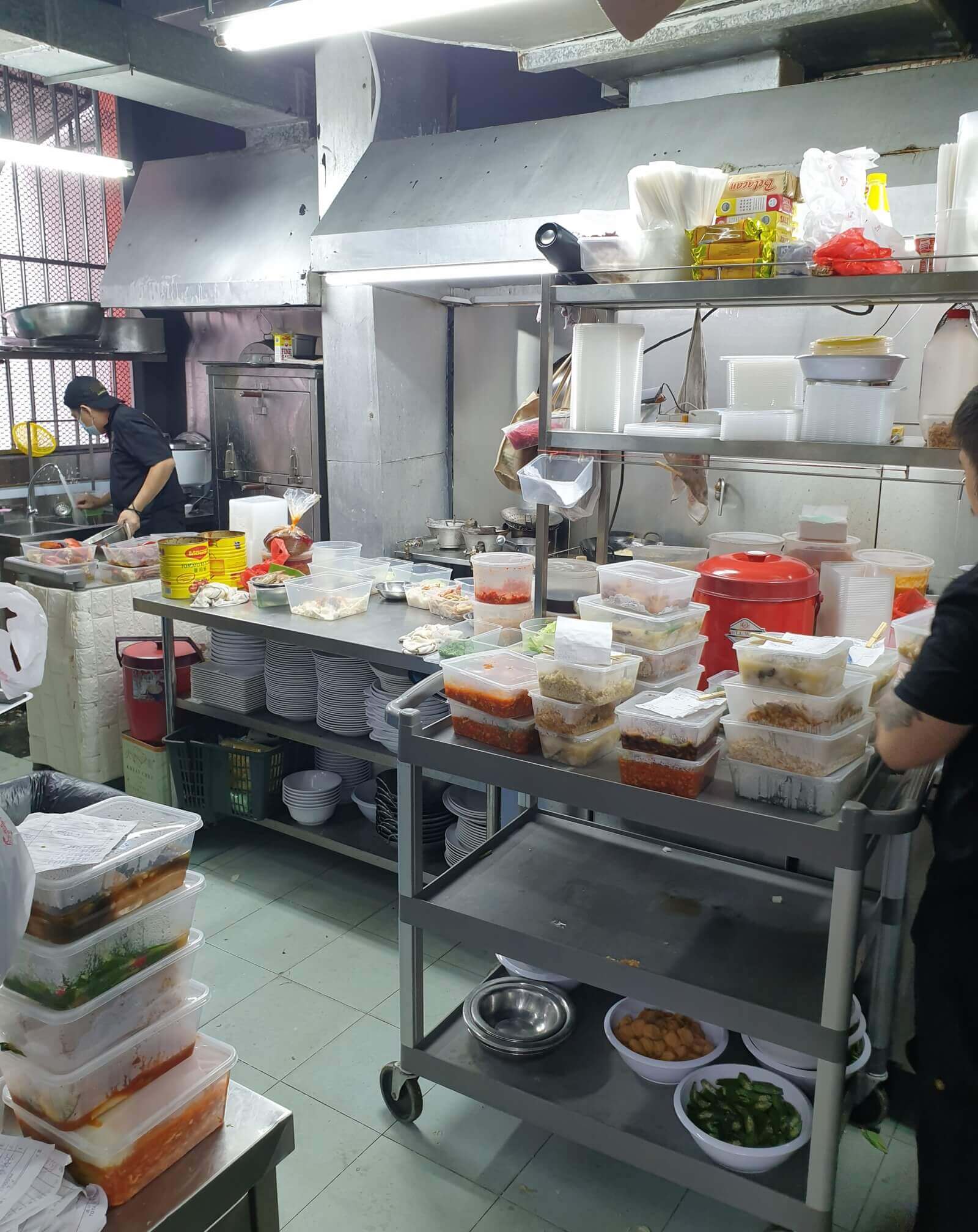 Zi Char stall near Tampines West MRT for takeover