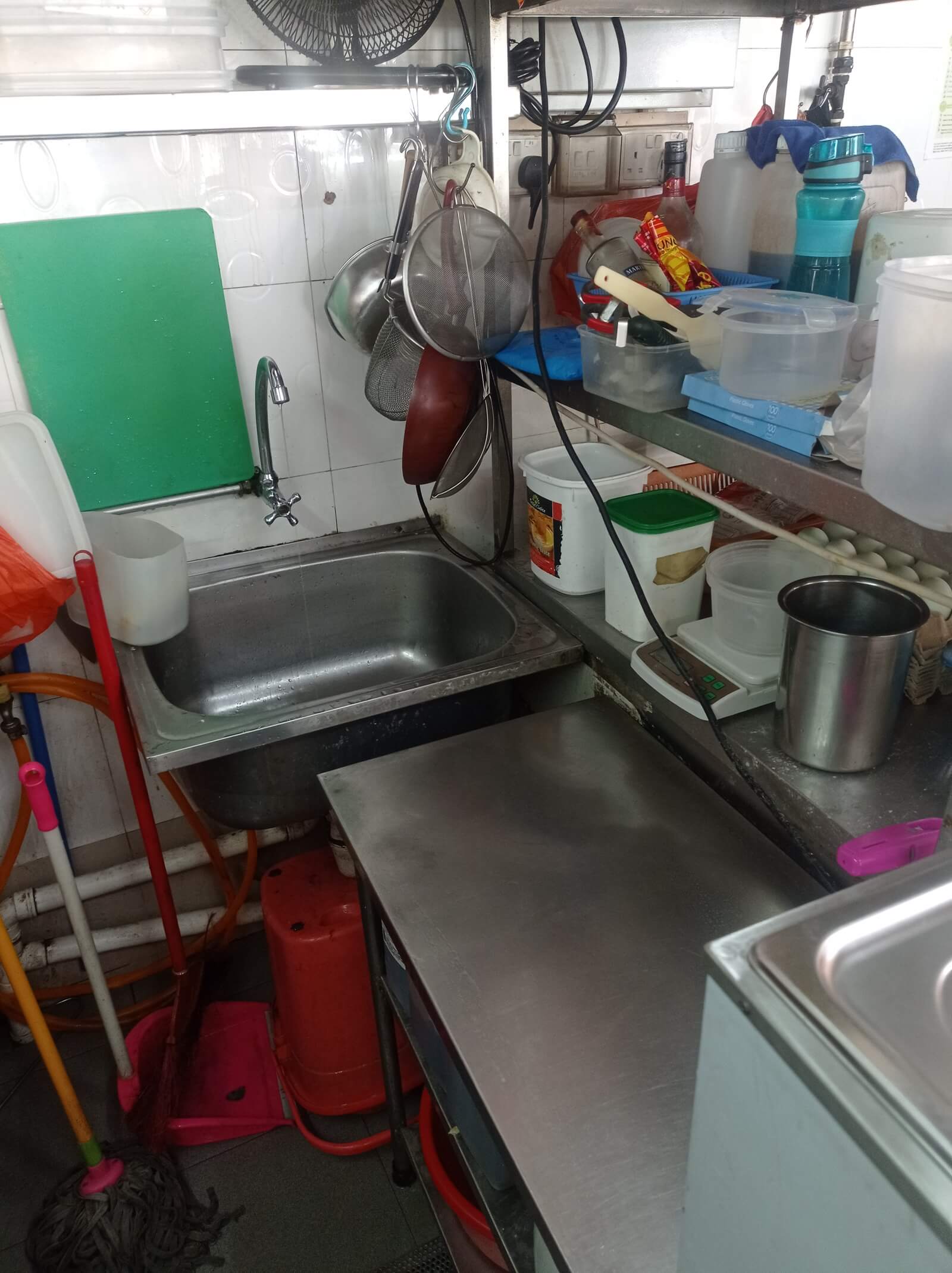 Fully equipped kitchen. $0 investment Western Food stall for take over