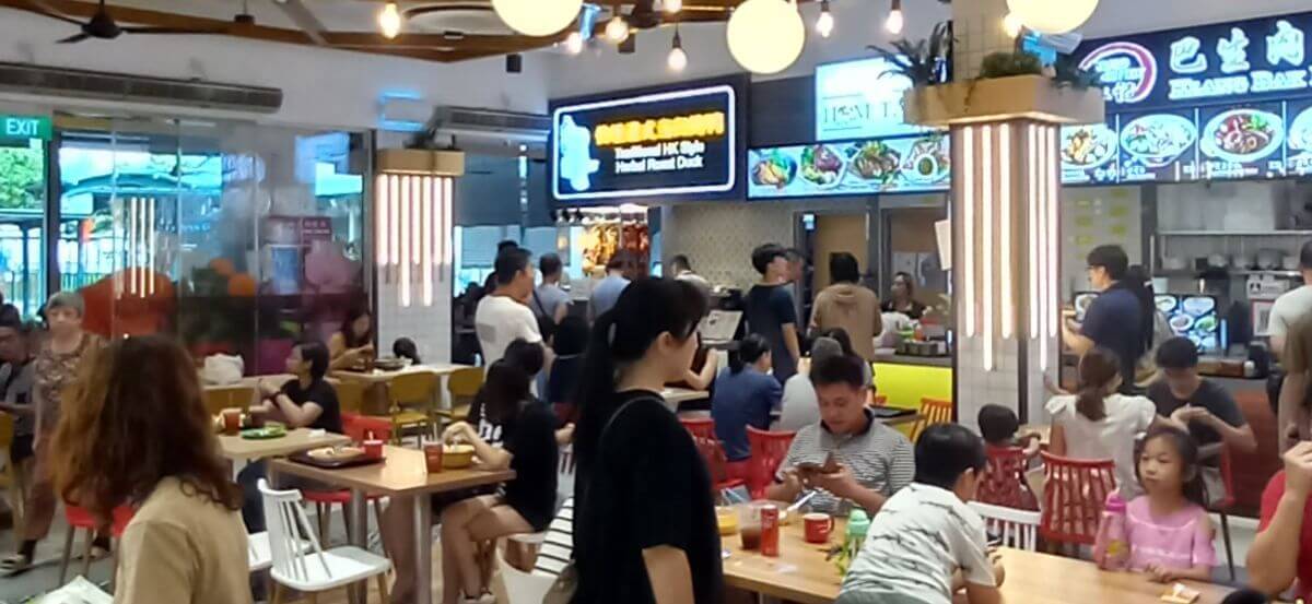Aircon Punggol Field Fishball noodle stall for lease 