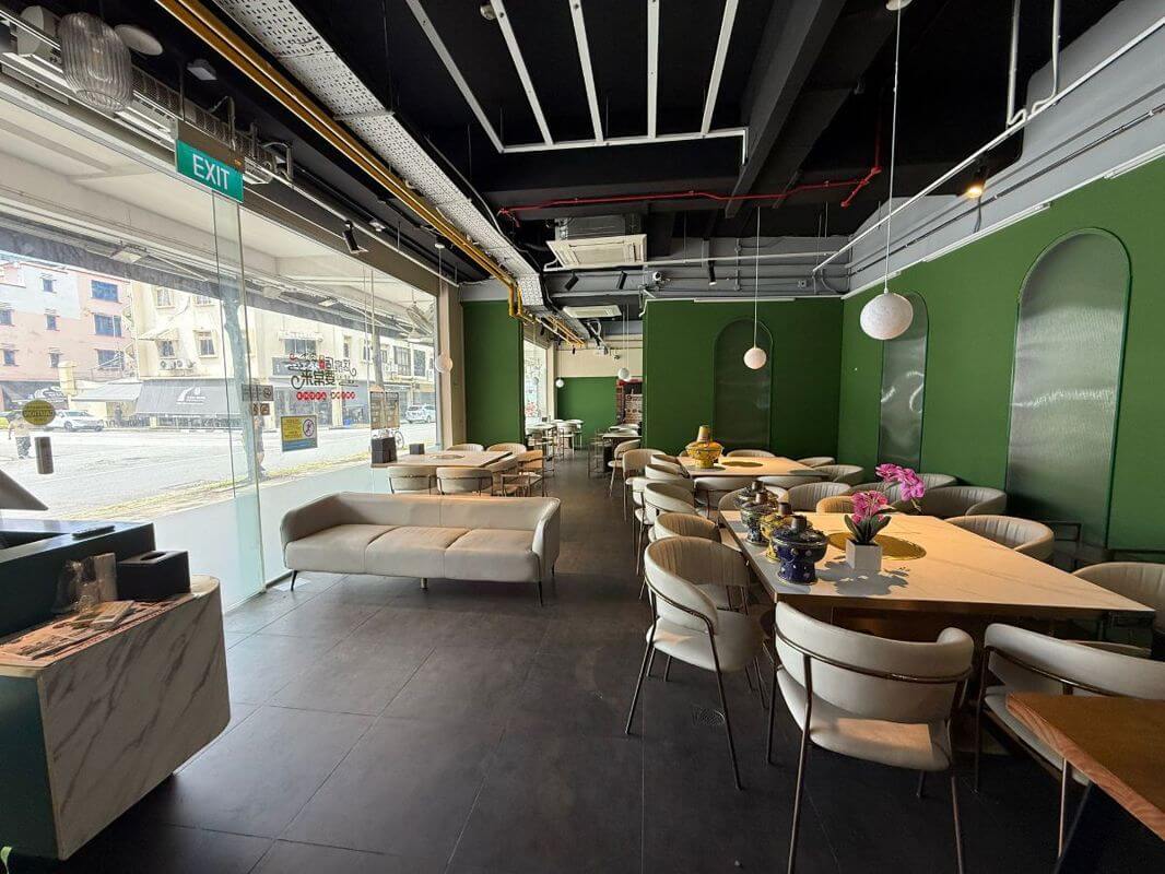 Aircon Restaurant Space Along Horne Road For Rent