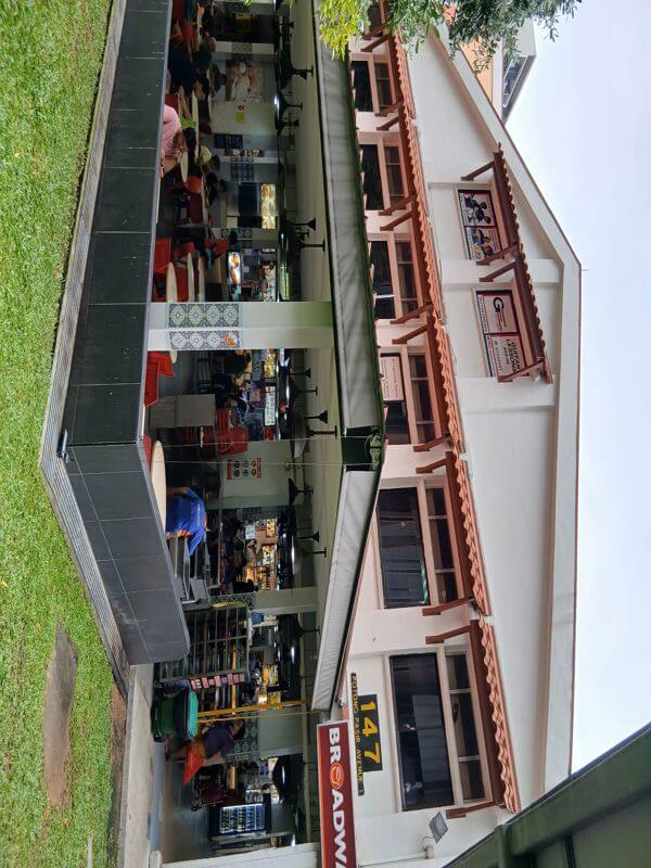 Prime location minced meat noodle stall to let 