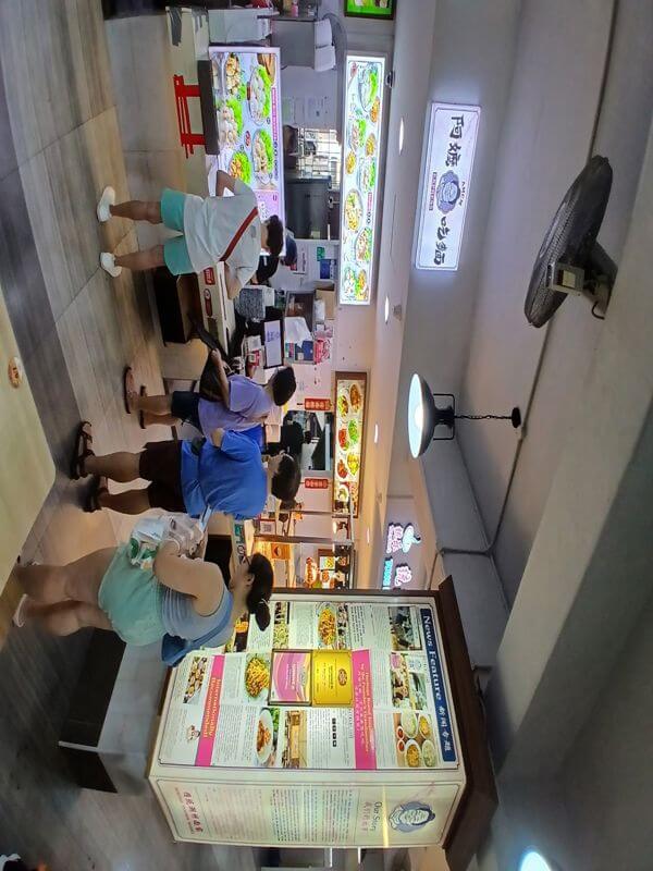 High footfall 147 Potong Pasir stall to let 