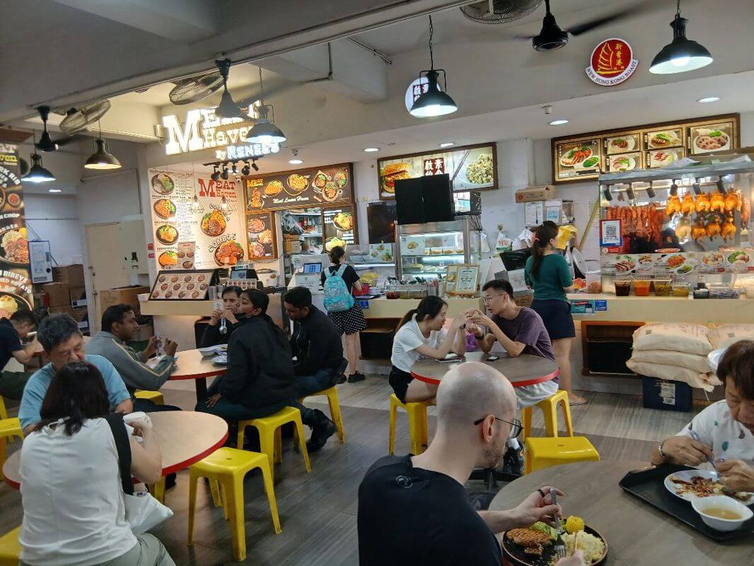 Prime location minced meat noodle stall to let 