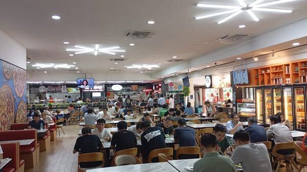 Aircon Foodcourt Stall For Rent At NTU 