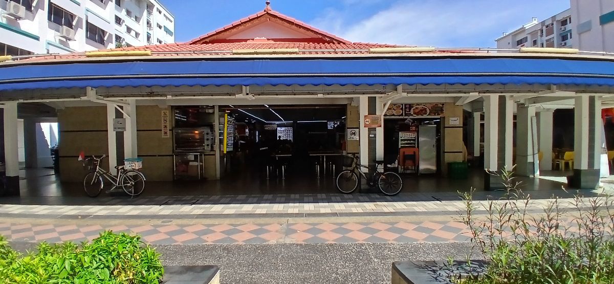 Soon to be renovated Yishun coffeeshop stall for rent 