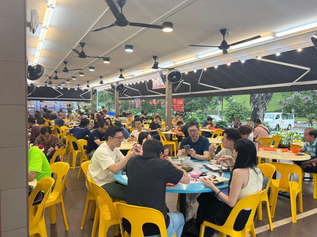 Beautiful Corner stall located at Bedok 