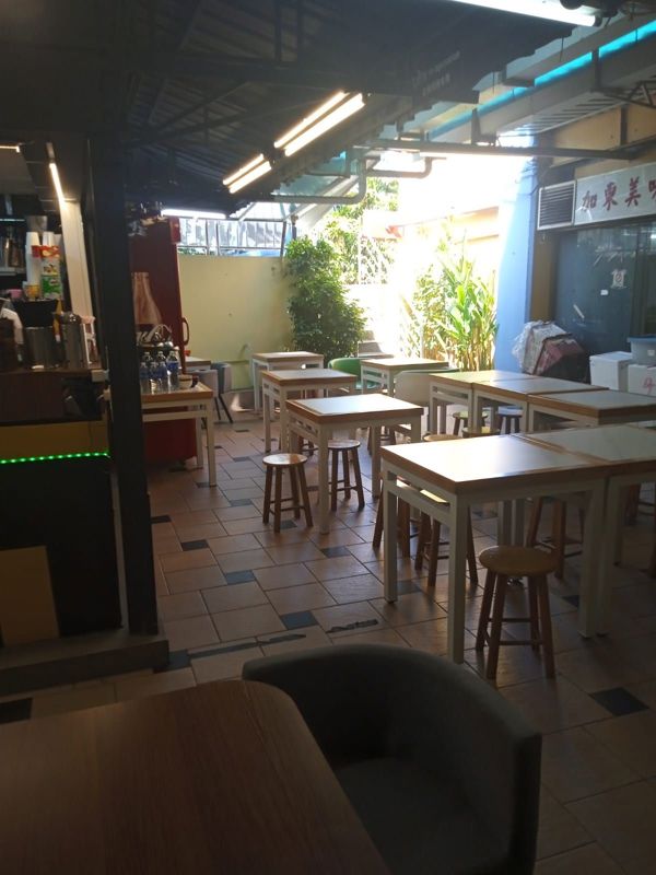 Health issue,private owned stall with big license,14yrs till now in operation l,to let takeover the business with fees or can cooperate to let you run the stall, profitable business zero risk...