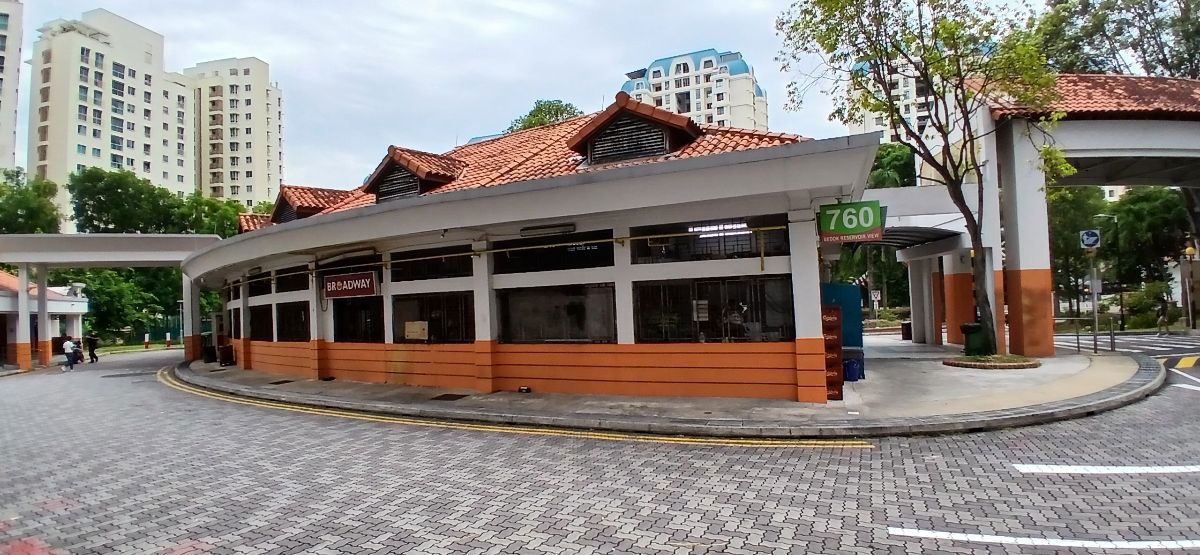 Bedok Reservoir food stall for lease