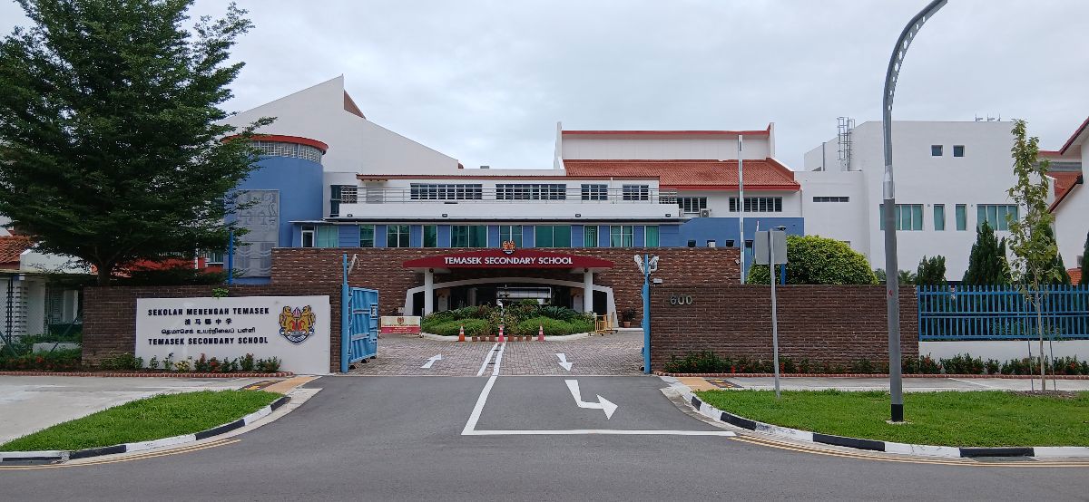 Upcoming Bedok South western food stall for rebt