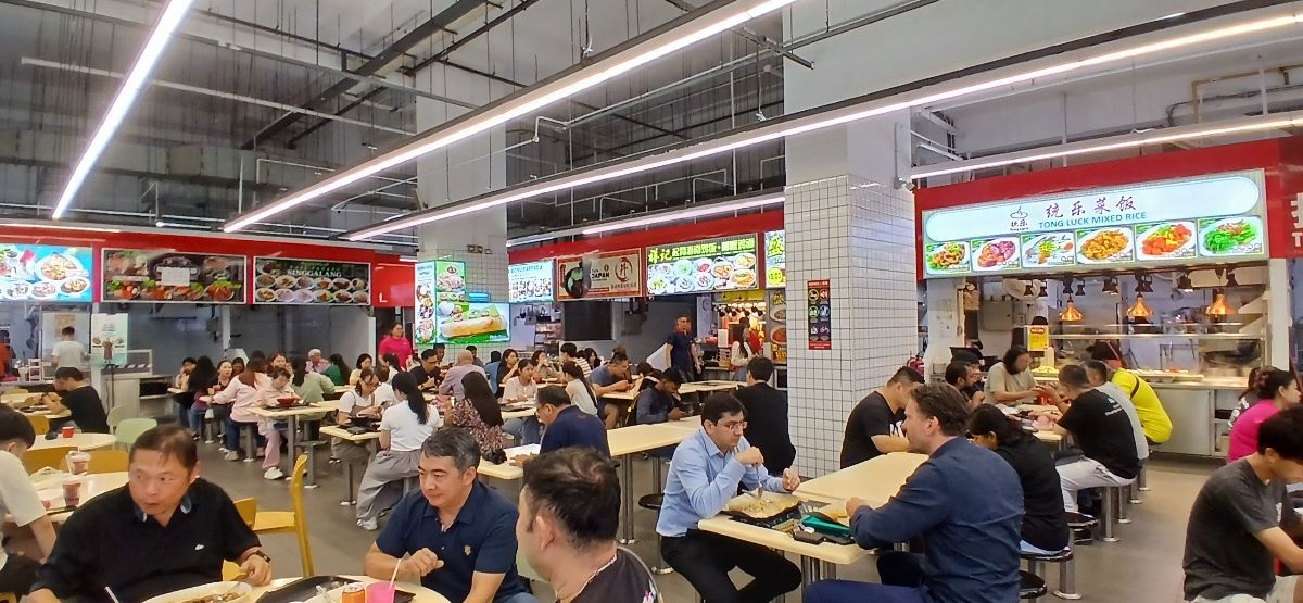 Soon to be revamped HDB Toh Guan coffeeshop stall to let