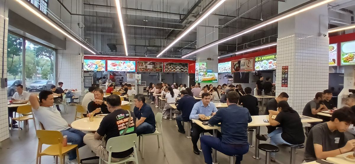 Soon to be revamped HDB Toh Guan coffeeshop stall to let