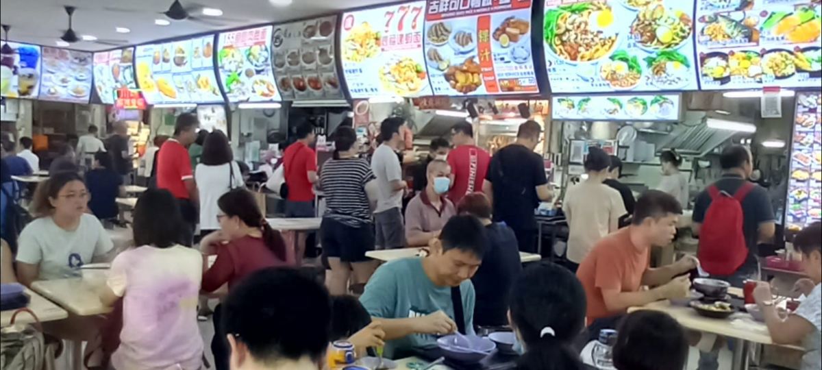 155 Bukit Batok food stall to let 