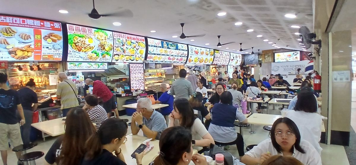 Rojak Popiah kiosk  & Cooked food stall to let @ 155 Bukit Batok 