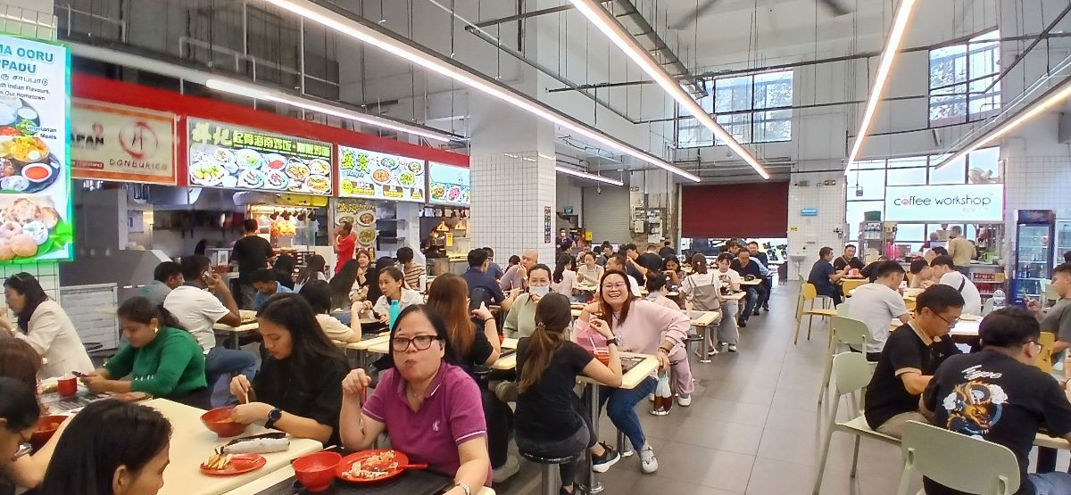 Fr $2000 rental food stall for rent