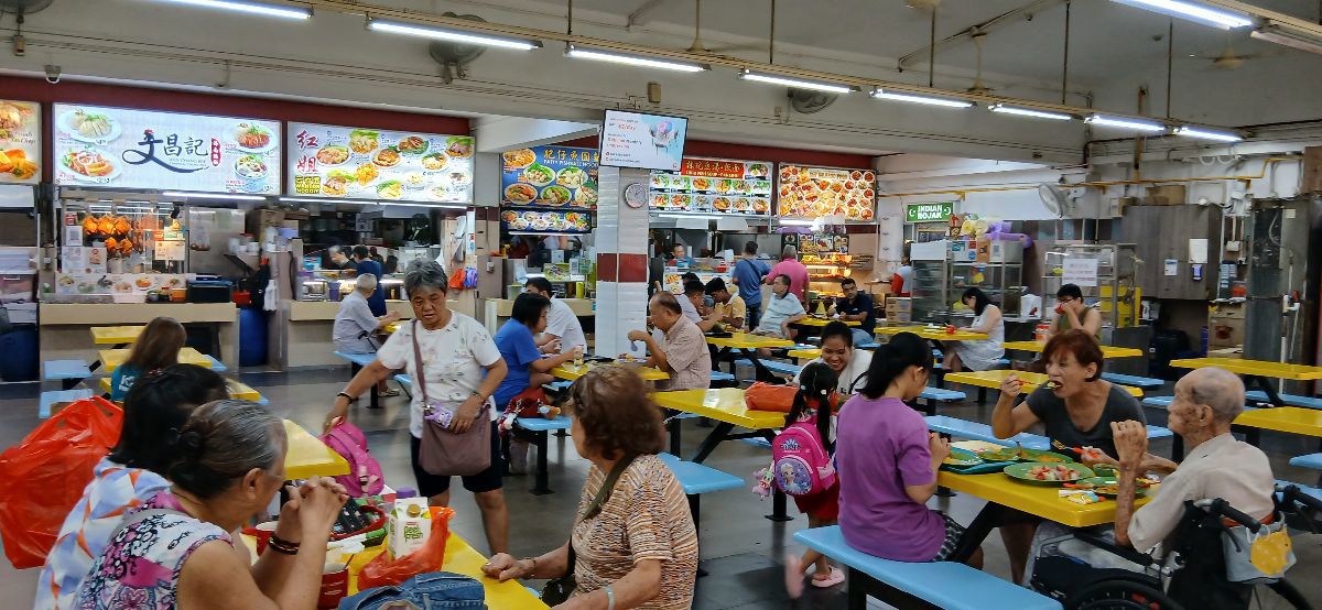 668A CCK Crescent stall for rent 