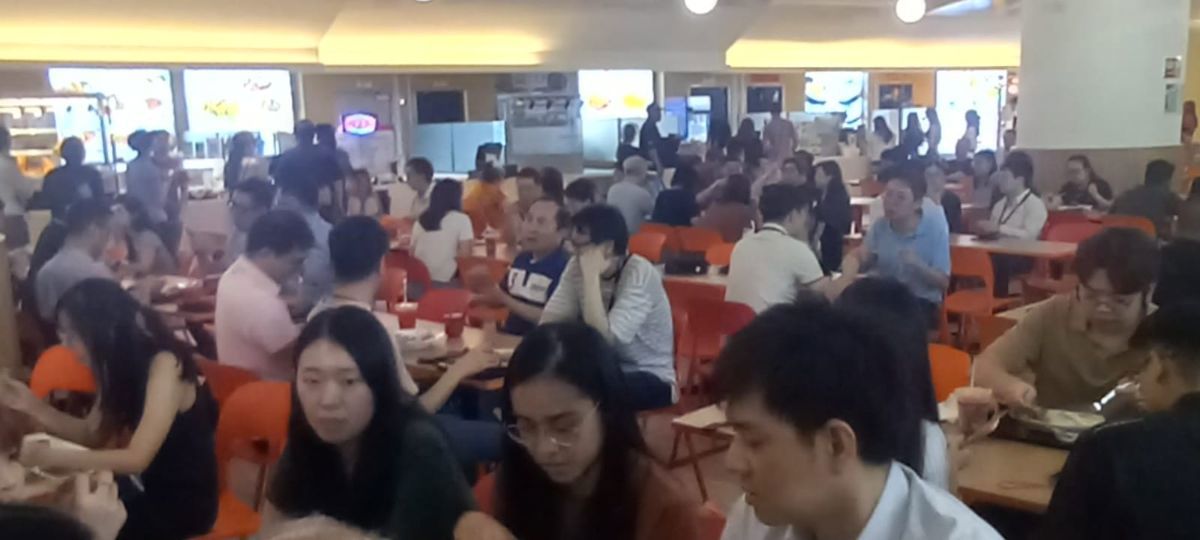 Changi Business Pk Foodcourt Srall w MR License To Let