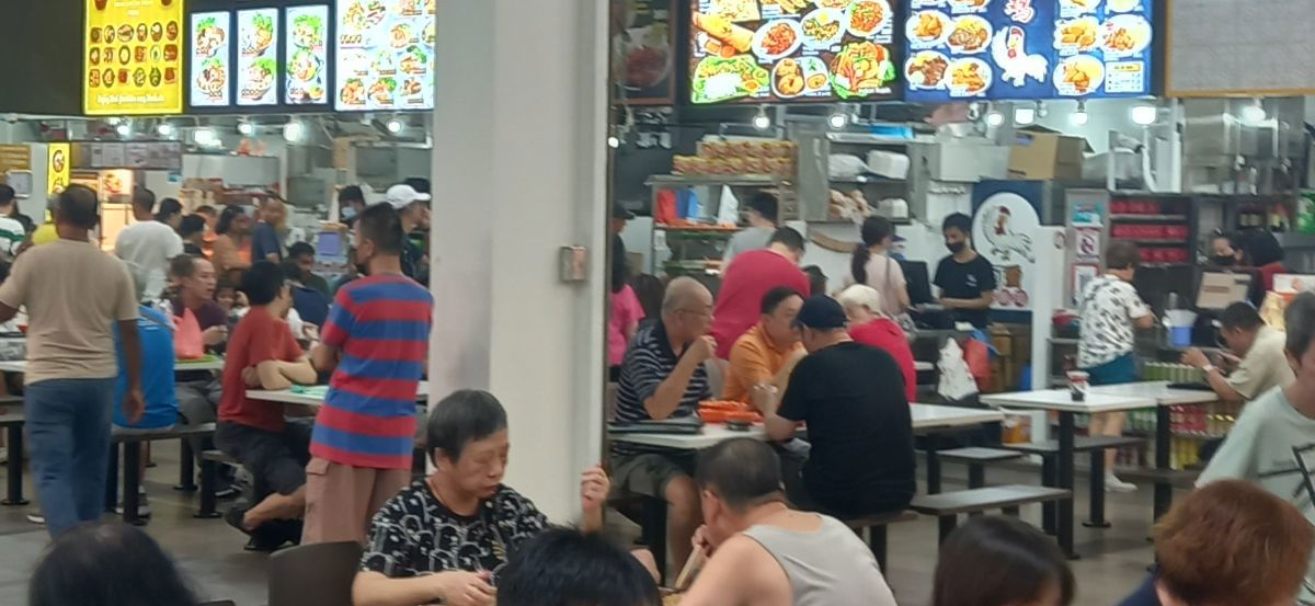 612 Punggol Dr food stall for rent. MR license 