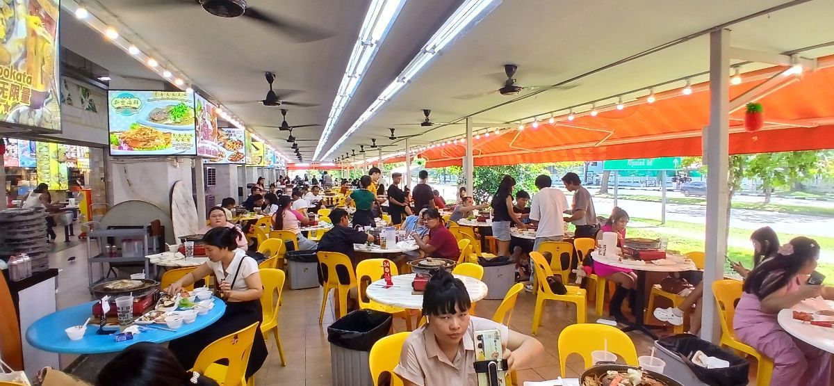 Geylang East eatery food stall for rent