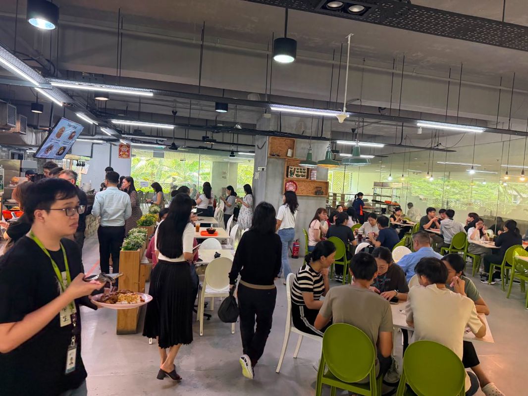 🔥 High Foot Traffic F&B Stall for Rent – CleanTech One 🔥