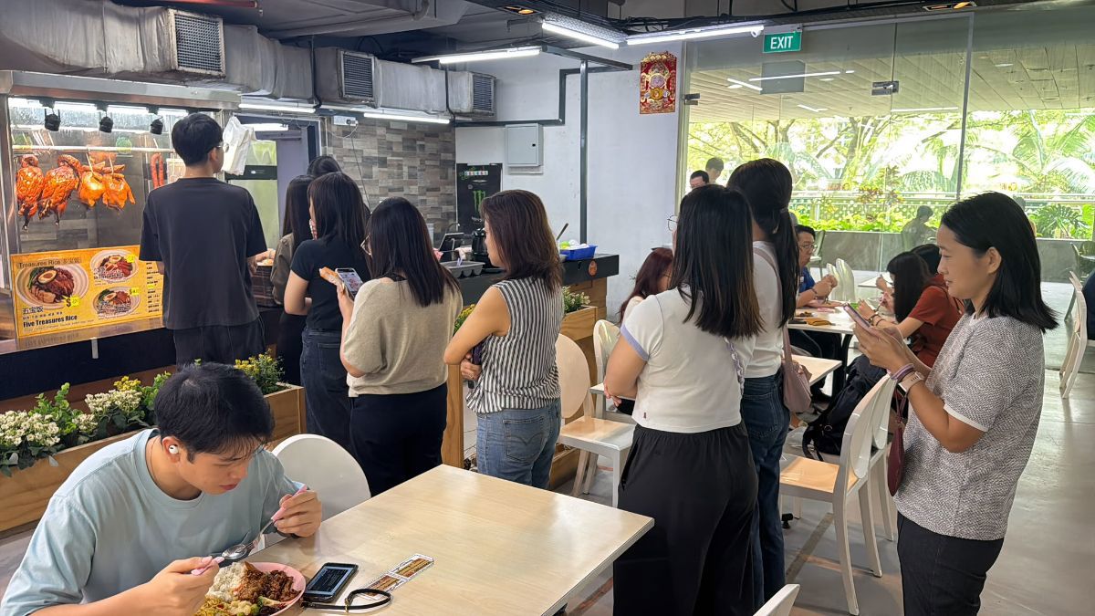 🔥 High Foot Traffic F&B Stall for Rent – CleanTech One 🔥