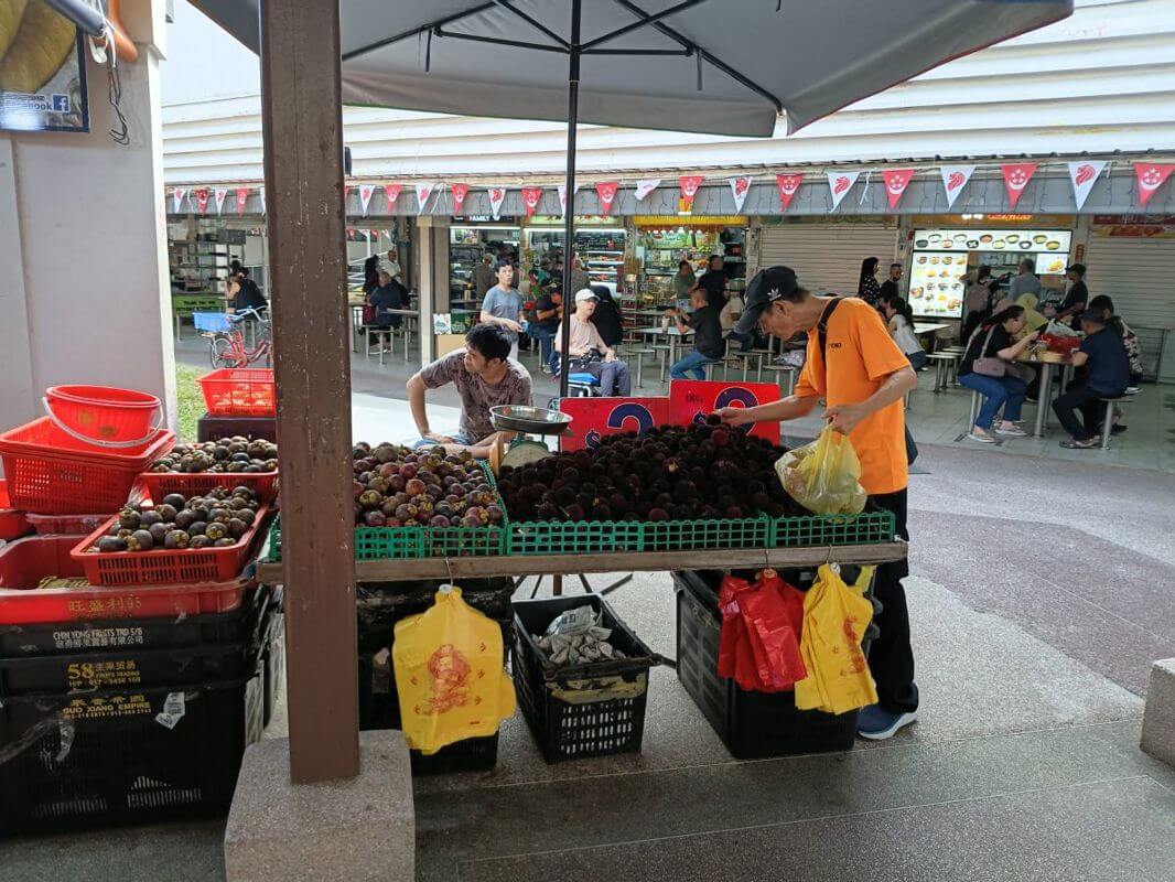  Food Stall at Ang Mo Kio Central. Next to AMK HUB, NTUC, DBS, Macdonald.  High Footfall and Very Good Location!