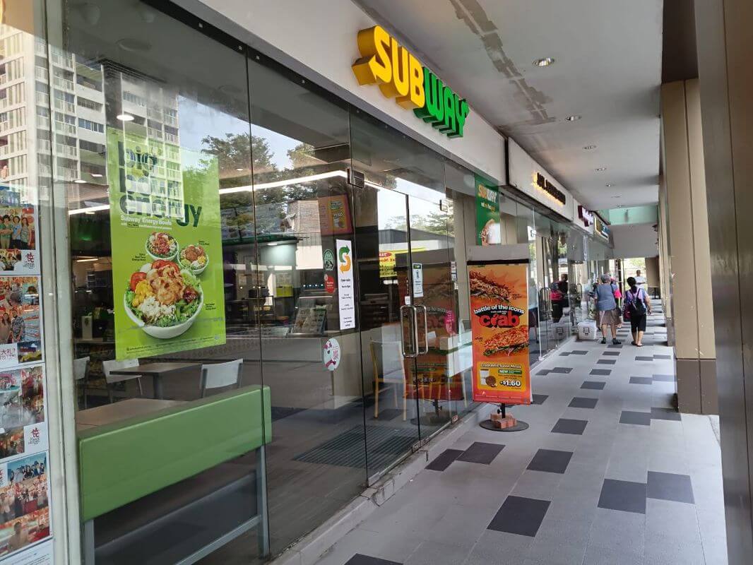  Food Stall at Ang Mo Kio Central. Next to AMK HUB, NTUC, DBS, Macdonald.  High Footfall and Very Good Location!