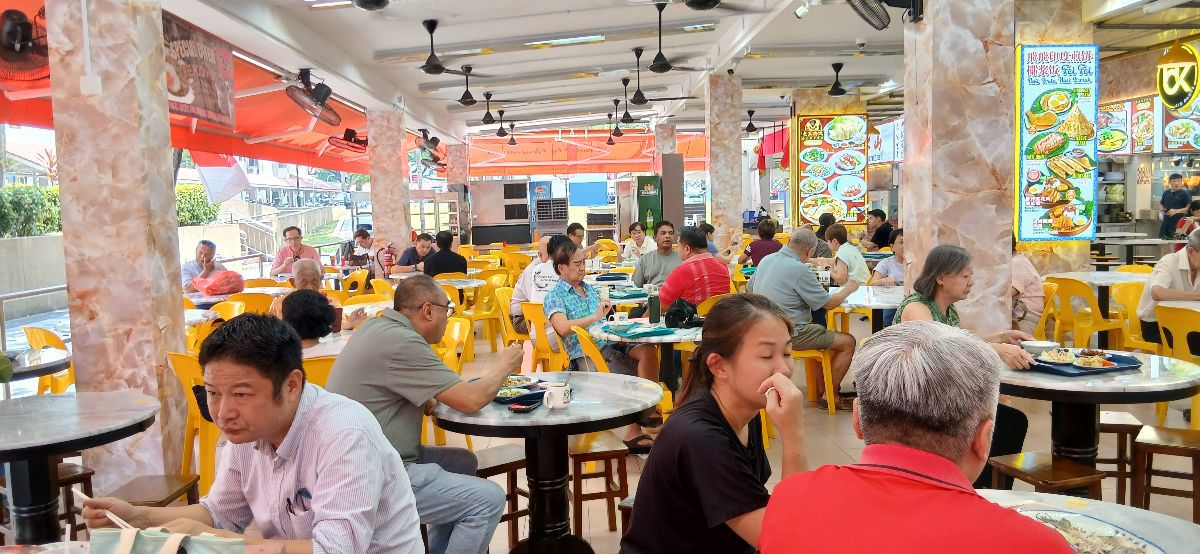 418 Bedok North food stall to let