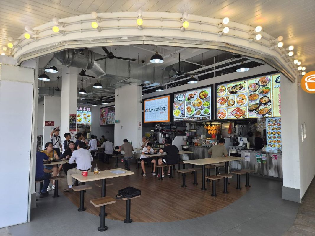 ***PRIME LOCATION STALL AT BEDOK SOUTH ROAD