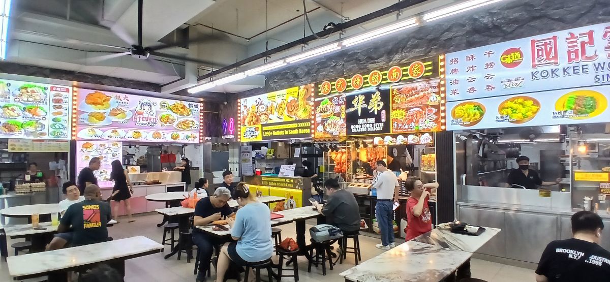 Vibrant Jln Besar eatery stall @ 30 Foch to let 