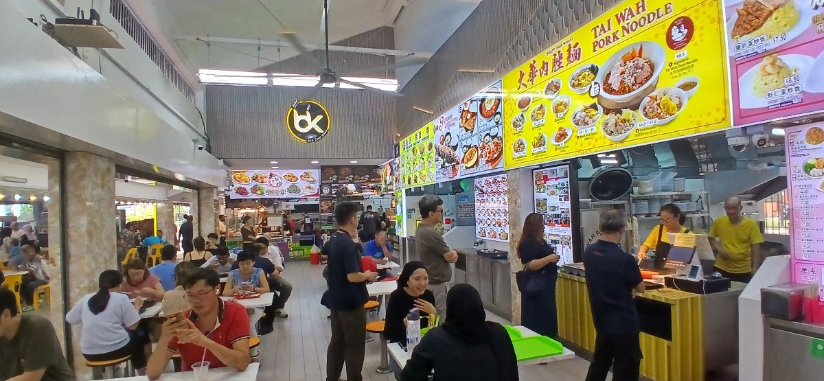 26A Chai Chee food stall w MR license for lease 