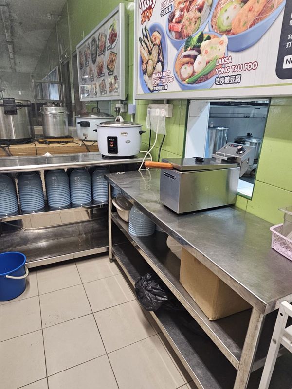 顶让酿豆腐档口｜设备齐全｜可立即接手营业 | Yong Tau Foo Stall for Takeover | Fully Equipped | Ready for Immediate Operation
