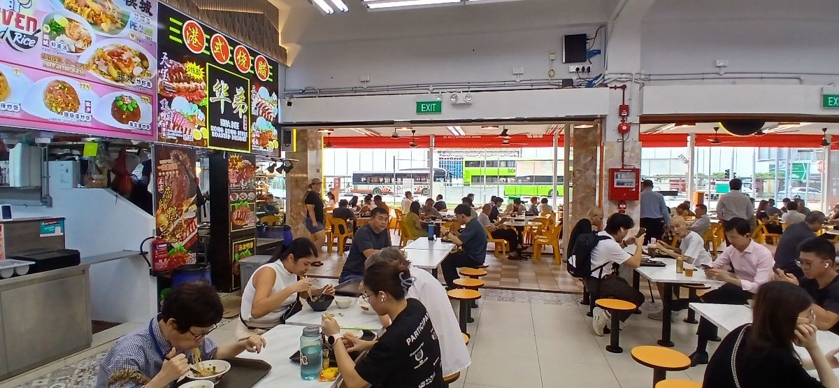 Upp Boon Keng Rd food stall for rent 