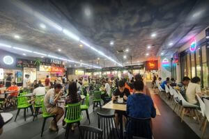 Aircon Foodcourt Stall / Kiosk For Rent @ NTU 