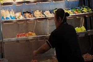 Looking for noodles stall etc:- Ban Mian Yong Tau Fu  Prawn Mee Lor Mee La Mian/ xiao long bao Hokkien fried prawn noodle Any other noodle
