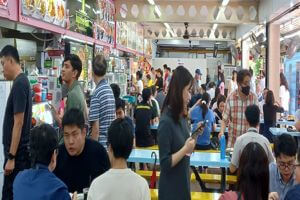 $2900 Toh Guan HDB food stall to let