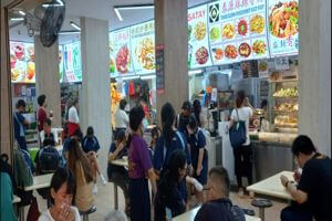 MR license. 644 Hougang stall for lease 