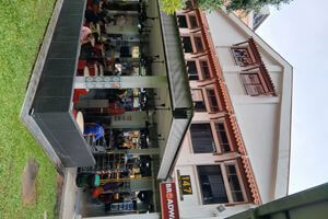 High footfall 147 Potong Pasir stall to let 