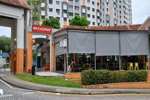 Bedok Reservoir View food stall for rent 