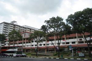 MR 执照 可申请人头 (MR License can apply WP) 面积：17平方米(Area: 17square meters） 厨房器具：齐全 (kitchen equipment included)