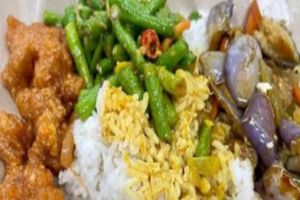 Low rental mixed rice cum bee hoon stall for rent 