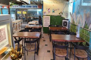 14yrs Nasi Lemak/Econ Beehoon private  owned stall business, very big area, for low  rent and low takeover fee, 